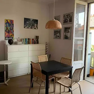 Apartment Splendido Con Tutti Servizi In Zona Navigli, Milan