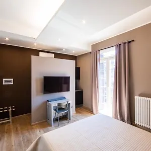Apartment New Amazing Mono Located In Moscova District From Moscova Group, Milan