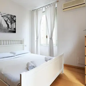 Apartment Primopiano - Copernico 49, Milan