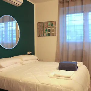 Apartment Station - 1, Milan