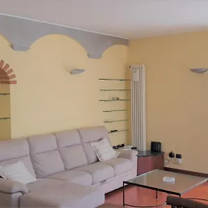 Apartment Meta Italy Sui Navigli, Milan