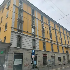Apartment Sweet, Milan
