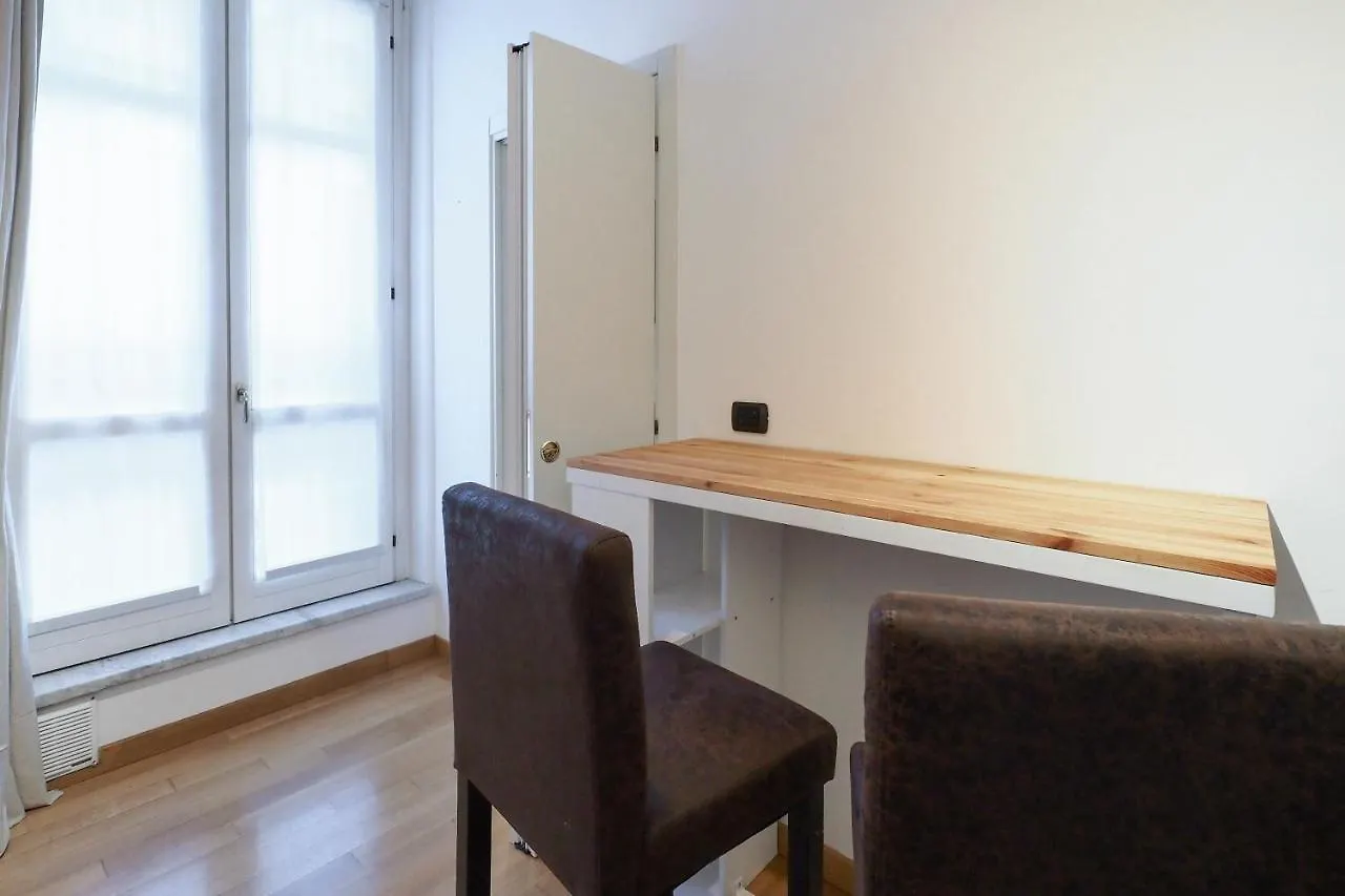 Primopiano - Via Pavia Apartment Milan